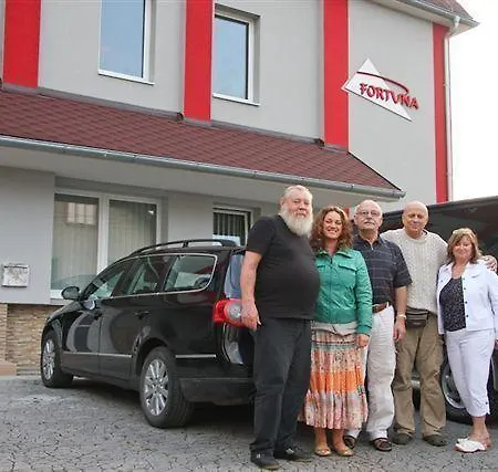 بيت ضيافة Fortuna 4*