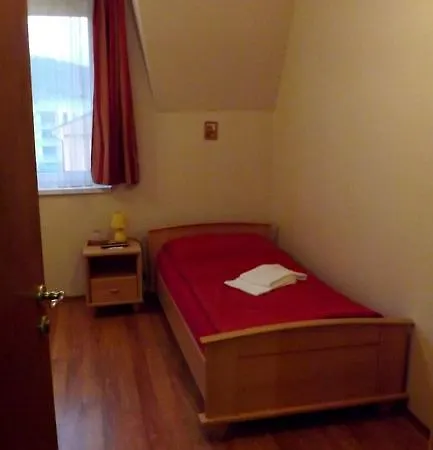 Fortuna بيت ضيافة تفردوشين